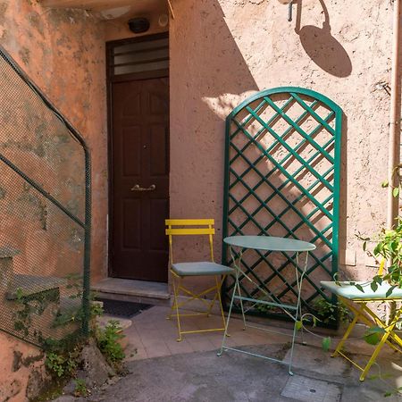 Studio In Trastevere Village Roma Esterno foto